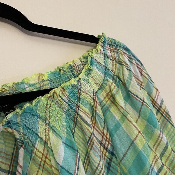 Lane Bryant 18/20 Green Plaid Cotton Gauze Long Sleeve Smocked Keyhole Top NWT - Picture 7 of 12
